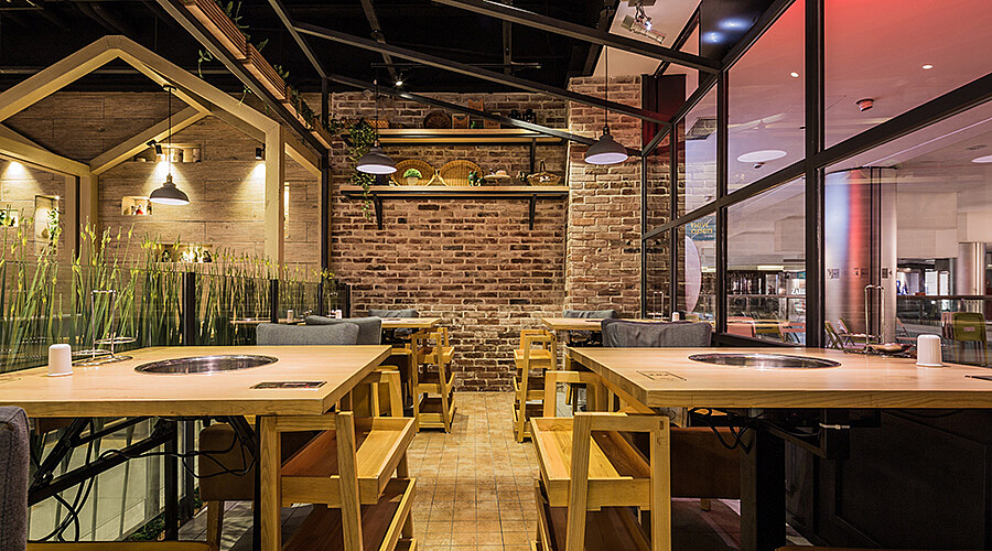 現(xiàn)代簡約餐廳設計：詮釋純粹與精致的用餐美學